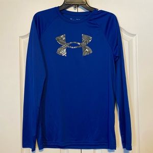 Boys Under Armour Youth XL long Sleeve Drifit Shirt